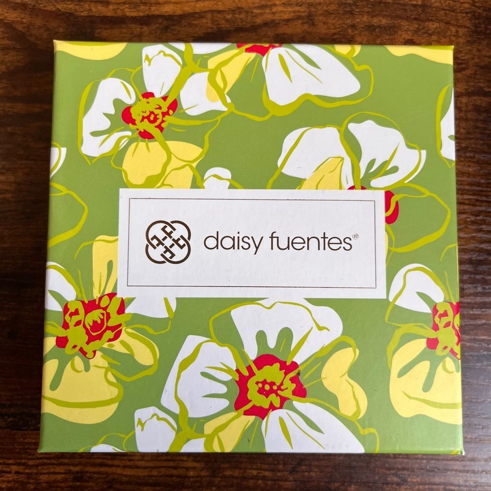 Daisy Fuentes 8-Pair Earring Gift Set